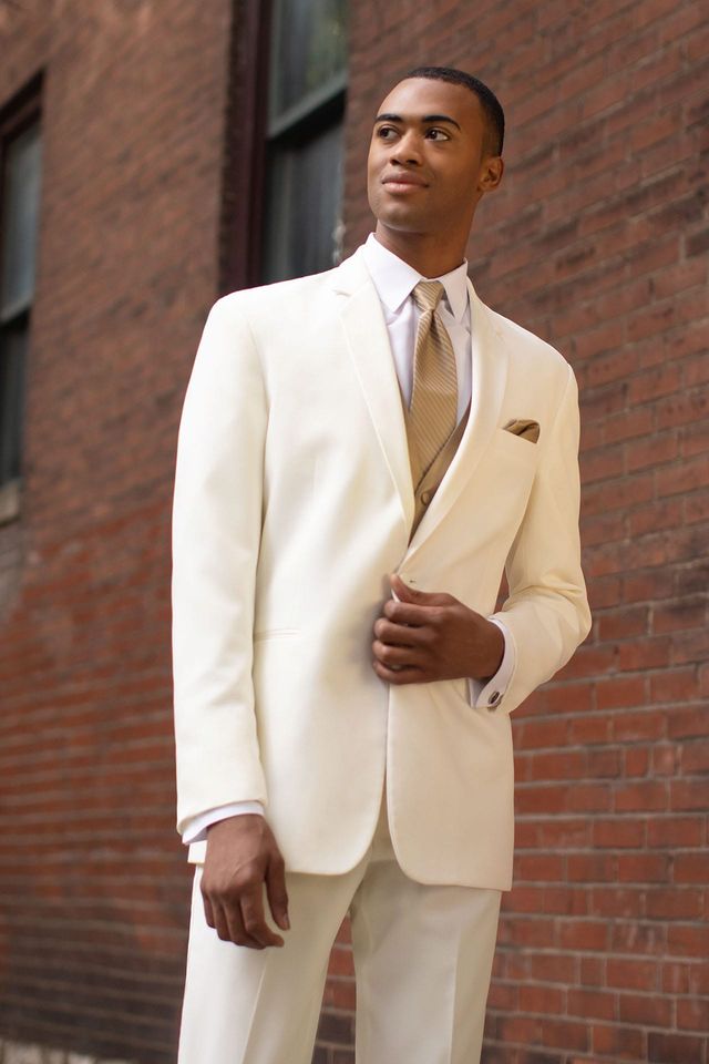 IVORY TROY TUXEDO