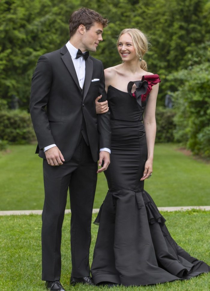 Ike Behar – Black ‘Henry’ Tuxedo