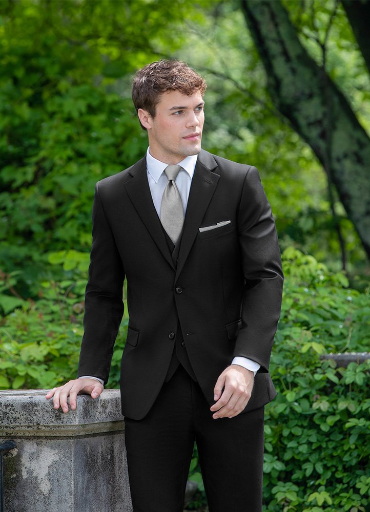 Ike Behar – Black ‘Dante’ Suit